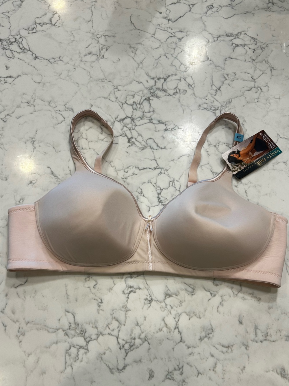 NWT Vanity Fair Women's Body Caress Full‎ Coverage Wireless Bra 72335 Size 42C